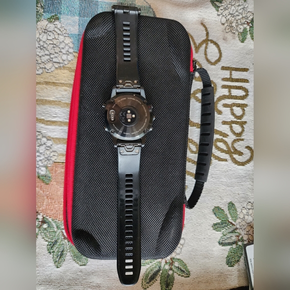 Garmin Fenix 5 - Picture 2 of 4